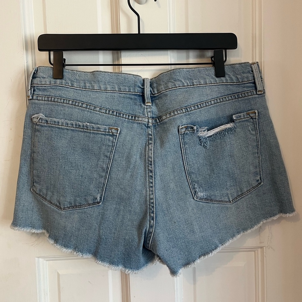 FRAME Denim Le Cutoff Distressed Jean Shorts Forton Downs Wash Light Blue 30 - Picture 5 of 10